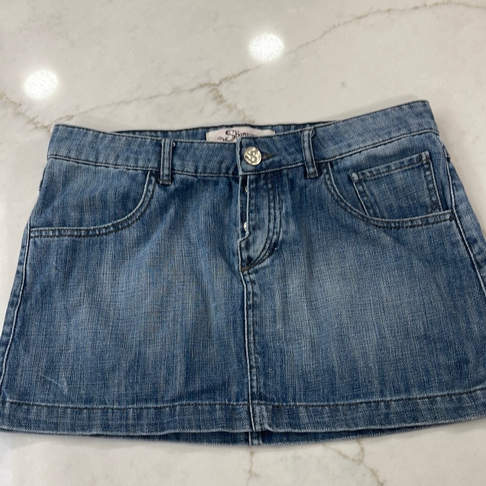 Denim miniskirt button fly